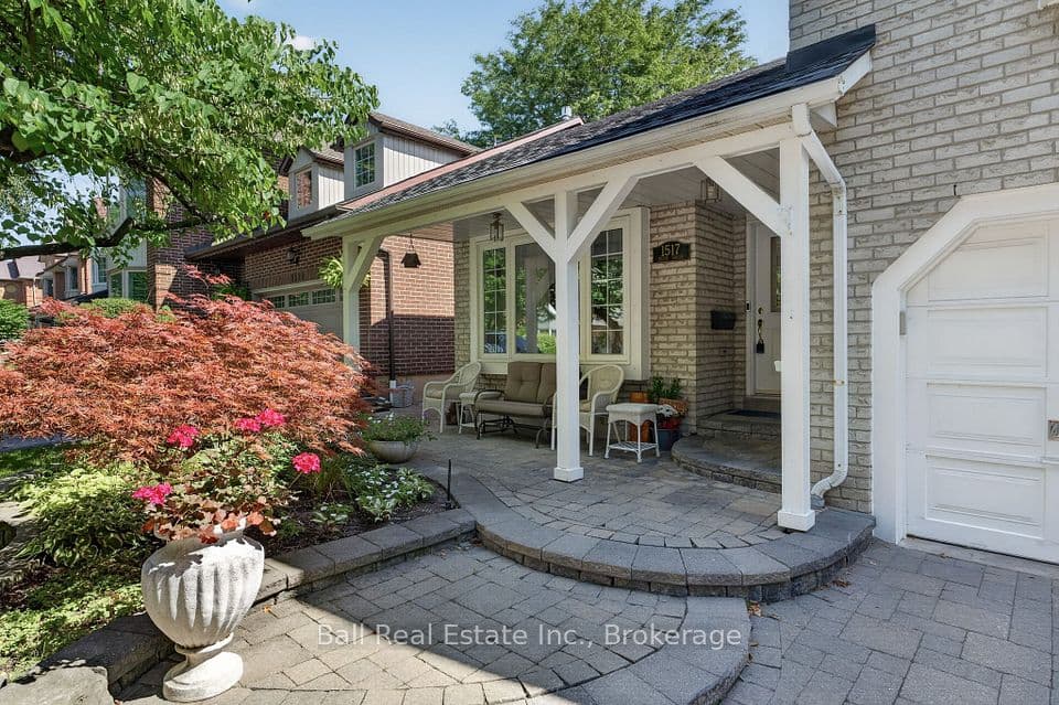 1517 Silver Spruce Drive, Pickering, ON L1V 5G9 – photo 3