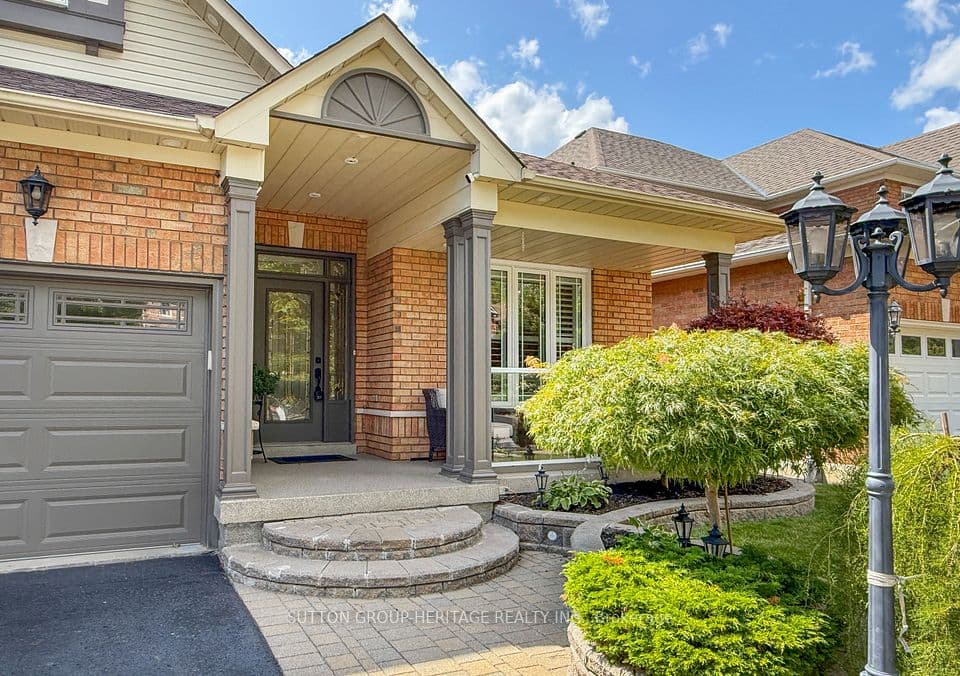 1870 Falconwood Way, Pickering, ON L1V 7C3 – photo 2