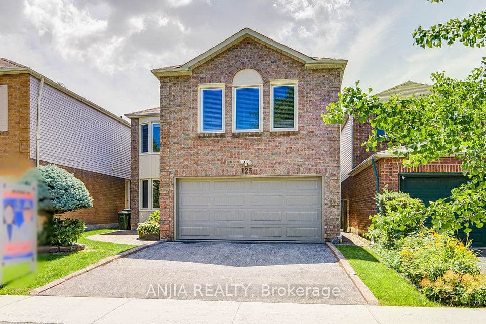 123 Chapel Park Square, Toronto, ON M1V 2S3 – main photo