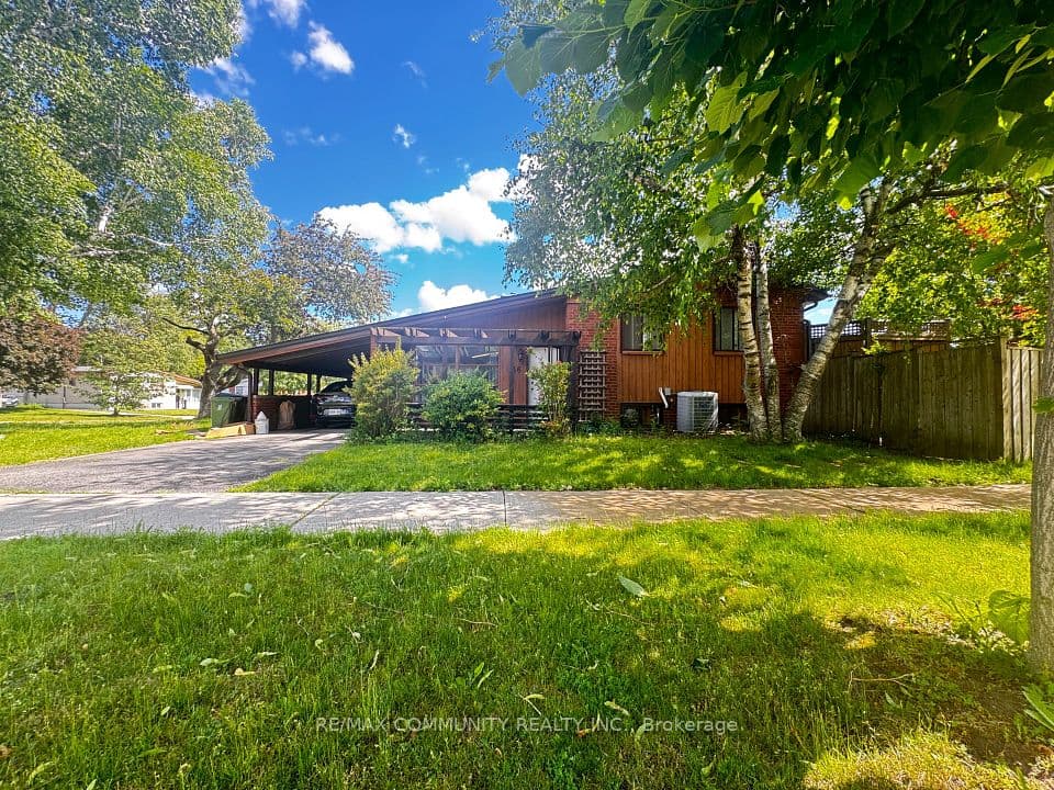 36 Benprice Court, Toronto, ON M1H 1N3 – photo 3