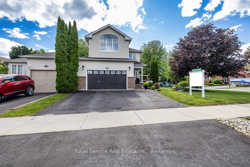62 Rafton Street, Clarington, ON L1B 1P7 – main photo