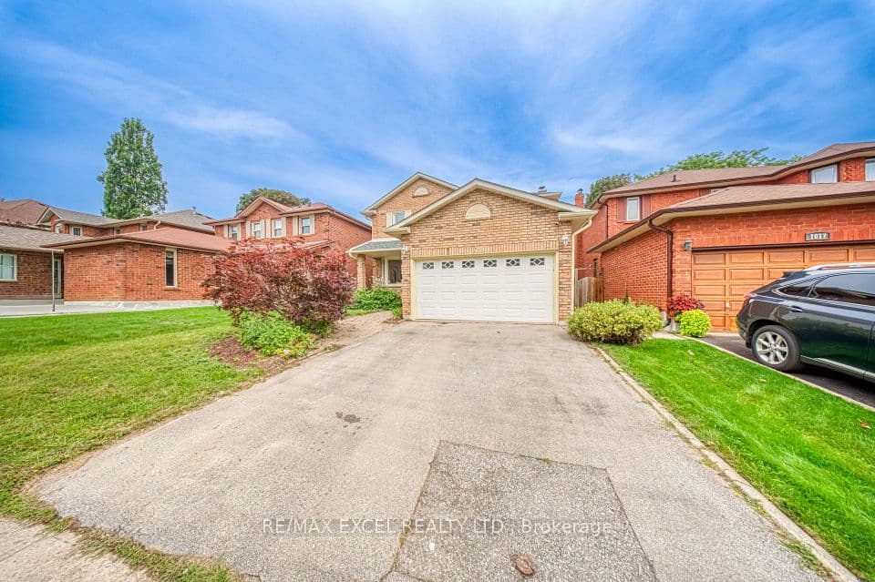 1019 Rouge Valley Drive, Pickering, ON L1V 4N8 – photo 2