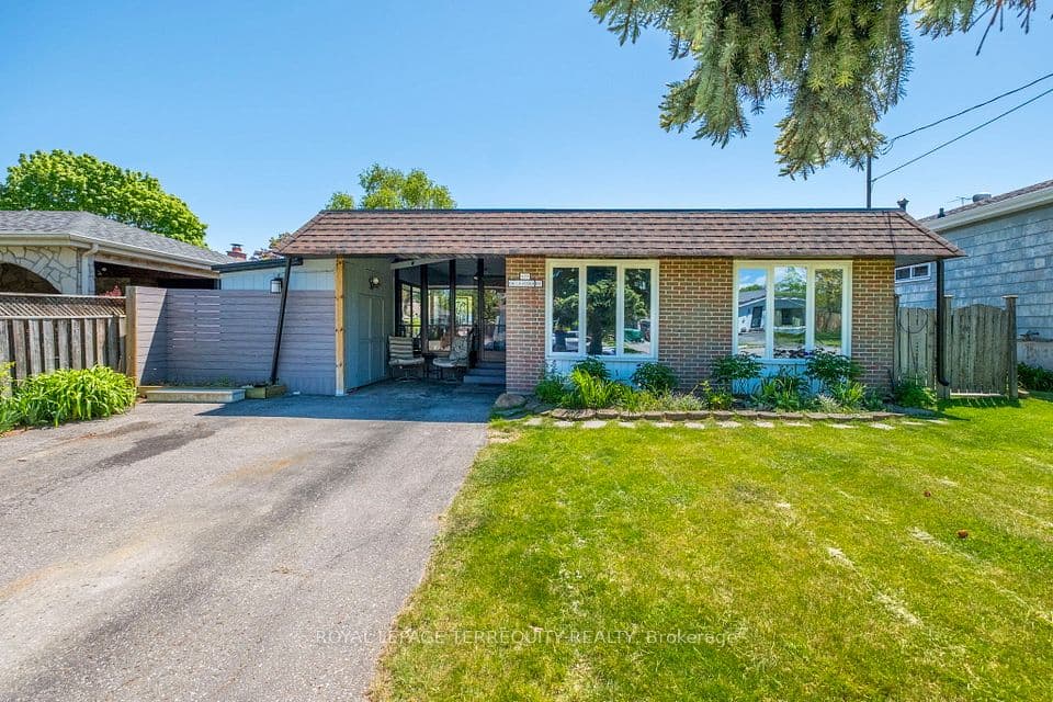 971 Oklahoma Drive, Pickering, ON L1W 2H8 – main photo
