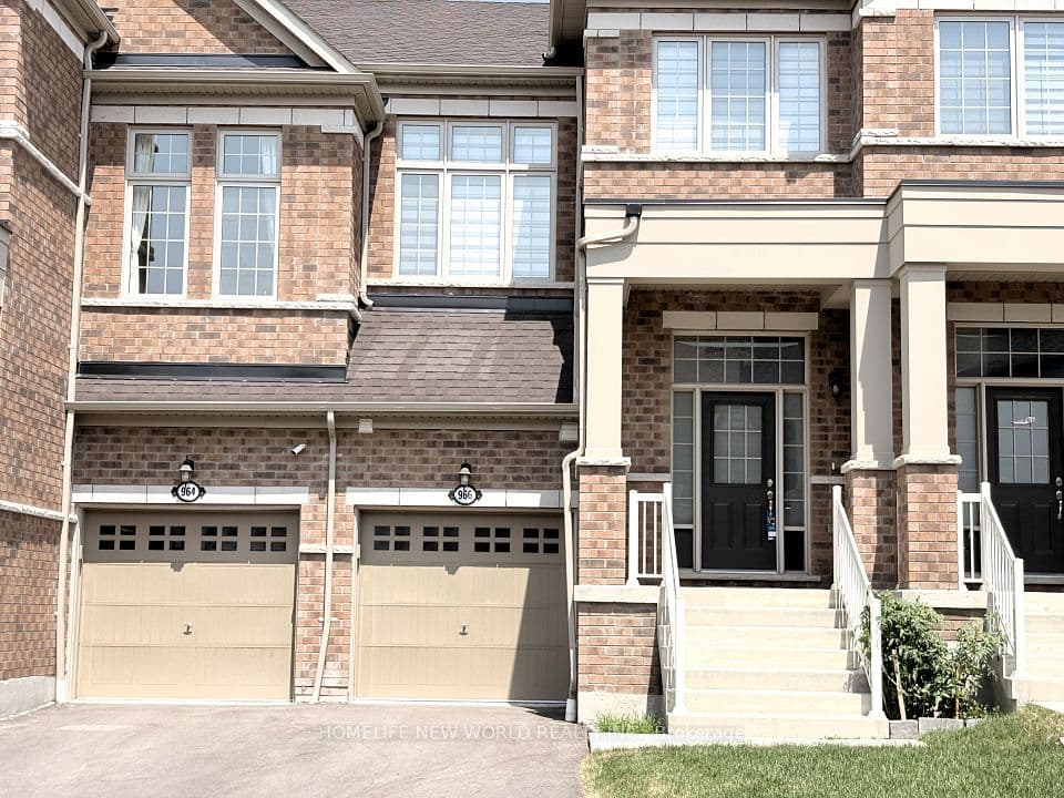 966 CORMORANT Path, Pickering, ON L1X 0P5 – main photo