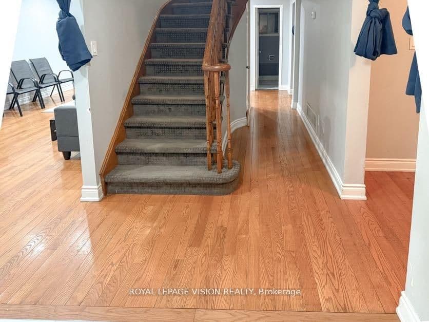 1678 Dellbook Avenue, Pickering, ON L1X 2B1 – photo 2