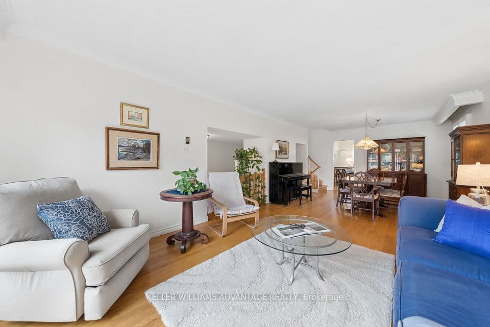 128 Holmcrest Trail, Toronto, ON M1C 1V5 – photo 2