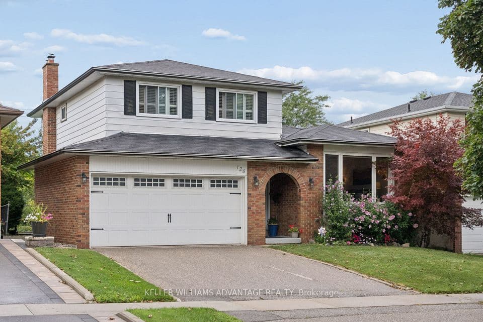 128 Holmcrest Trail, Toronto, ON M1C 1V5 – main photo