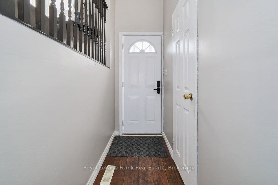 321 Blackthorn Street 39, Oshawa, ON L1K 1L3 – photo 3