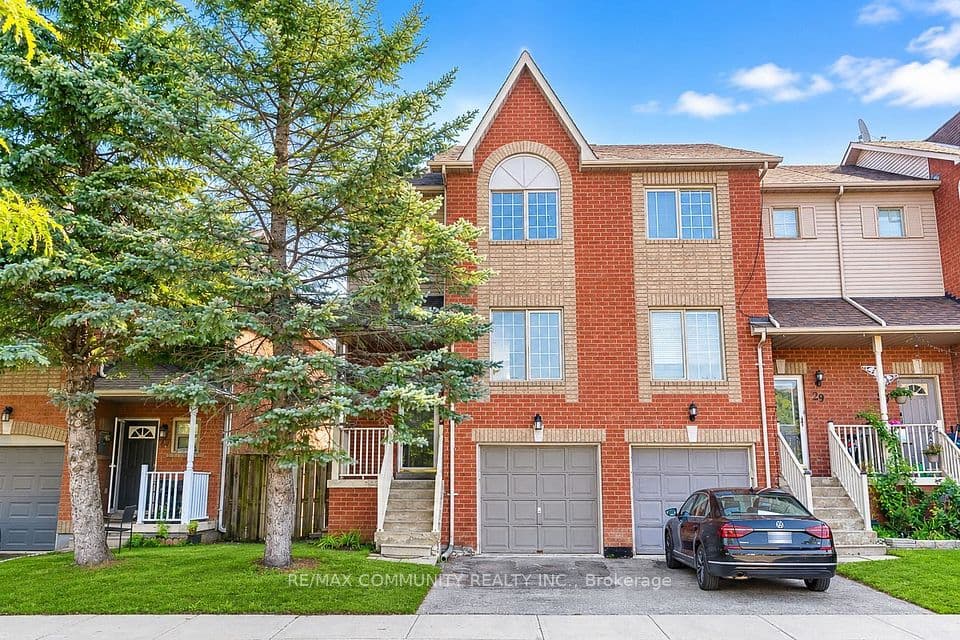 1867 Kingston Road 28, Pickering, ON L1V 6G8 – main photo