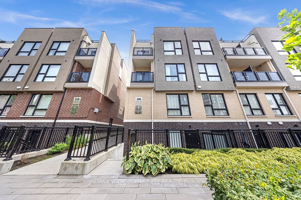 500 Kingbird Grove 120, Toronto, ON M1B 0E4 – main photo