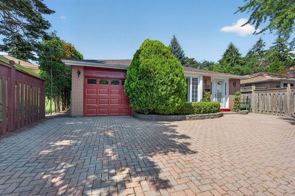 16 Earswick Drive, Toronto, ON M1E 1C6 – photo 2