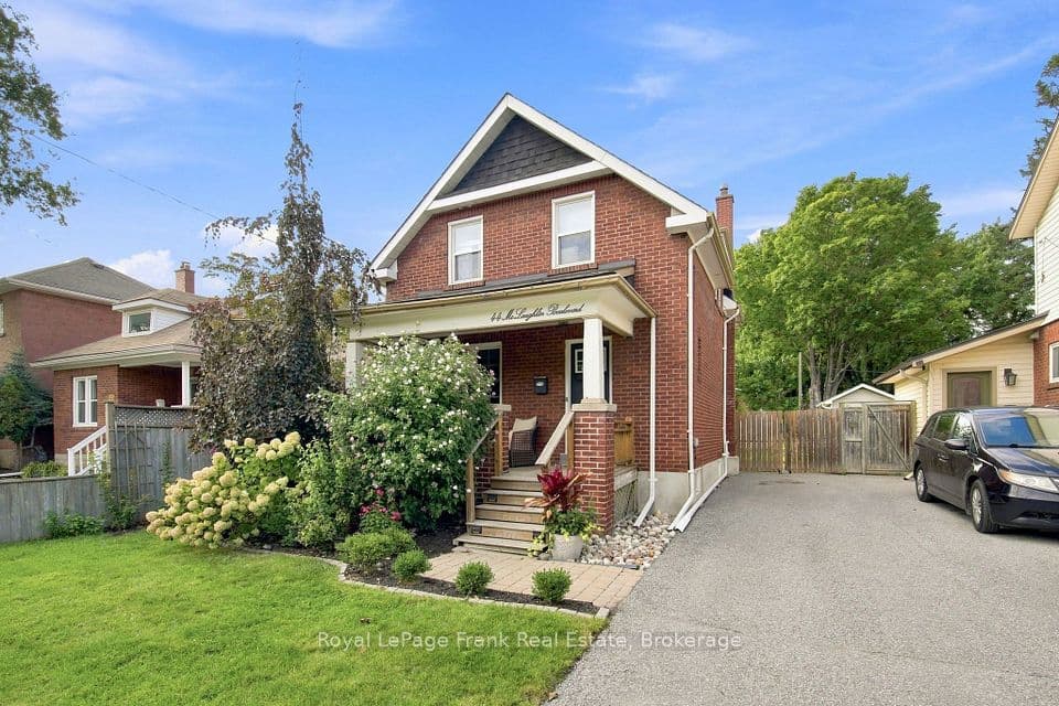 44 Mclaughlin Boulevard, Oshawa, ON L1G 2N9 – main photo