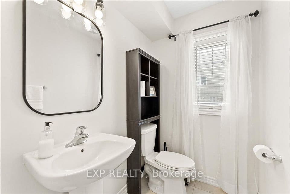 2500 Hill Rise Court 83, Oshawa, ON L1L 0M6 – photo 3