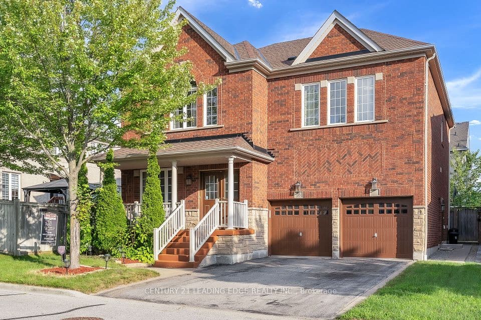 16 Bicknell Court, Ajax, ON L1T 0G3 – photo 2