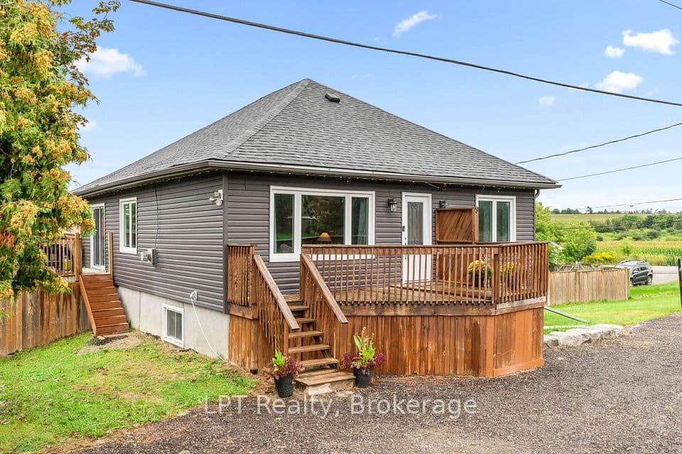 9 Lakeview Avenue, Scugog, ON L0B 1E0 – main photo