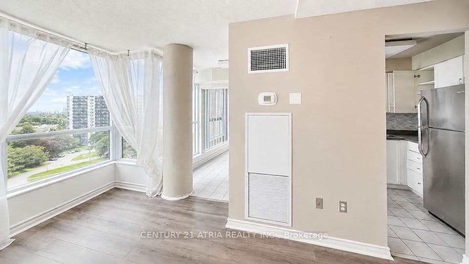 3233 Eglinton Avenue E 1213, Toronto, ON M1J 3N6 – photo 3