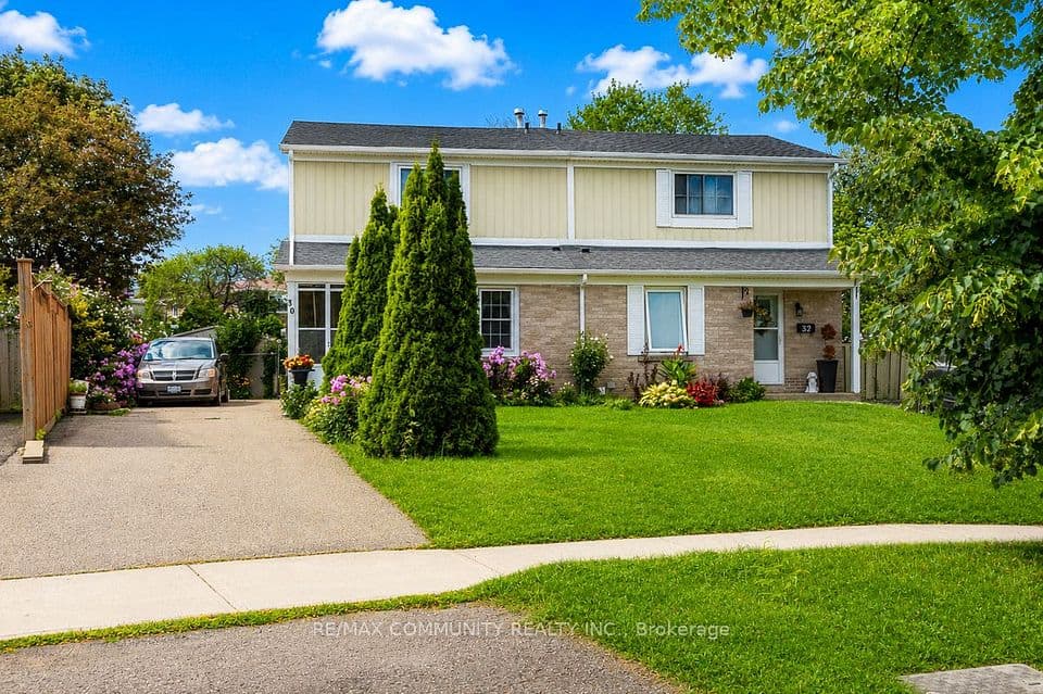 30 Stanbridge Court, Toronto, ON M1B 2S5 – main photo