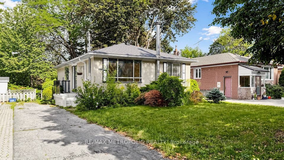 139 Pandora Circle, Toronto, ON M1H 1V8 – photo 2