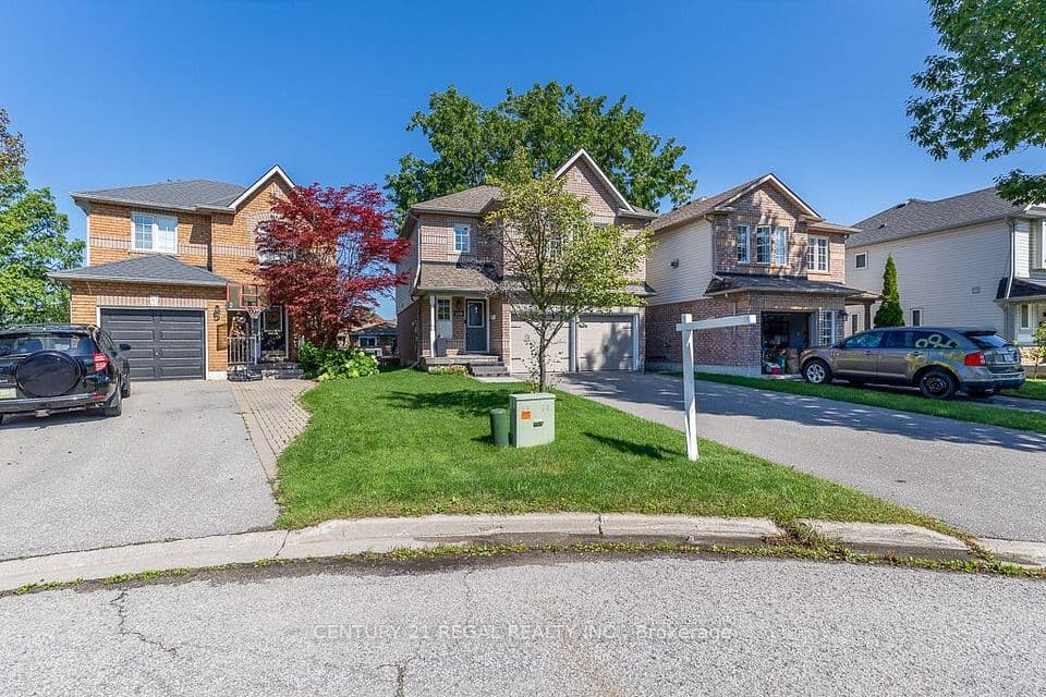 1218 Monica Cook Place, Pickering, ON L1W 4A4 – photo 2