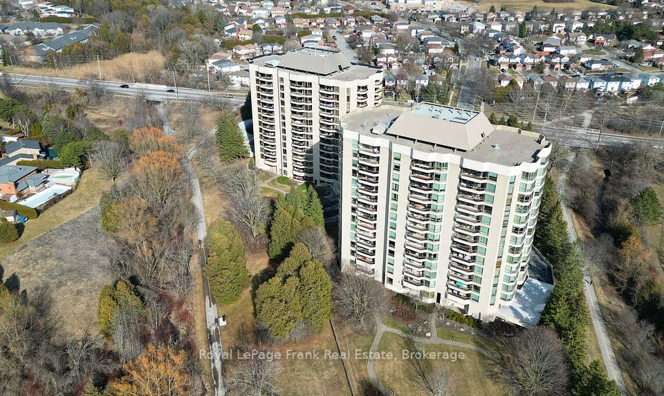 700 Wilson Road N 503, Oshawa, ON L1G 7T5 – photo 3