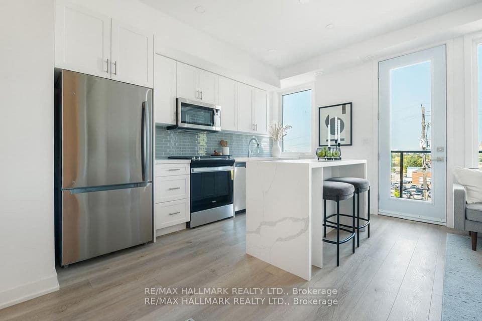 1483 O'Connor Drive 1, Toronto, ON M4B 0A7 – photo 3