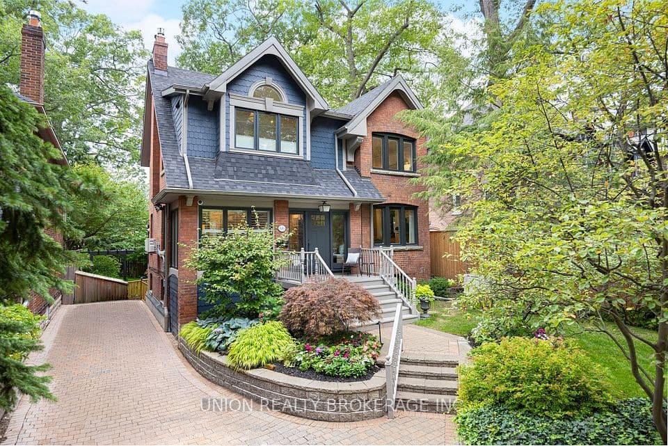 66 Silver Birch Avenue, Toronto, ON M4E 3K9 – main photo