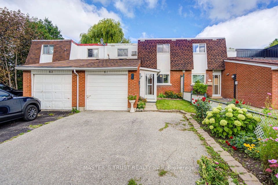 61 Wiggens Court, Toronto, ON M1B 1K3 – photo 3