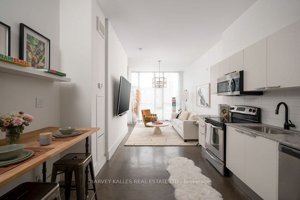 625 Queen Street E 410, Toronto, ON M4M 1G7 – photo 2