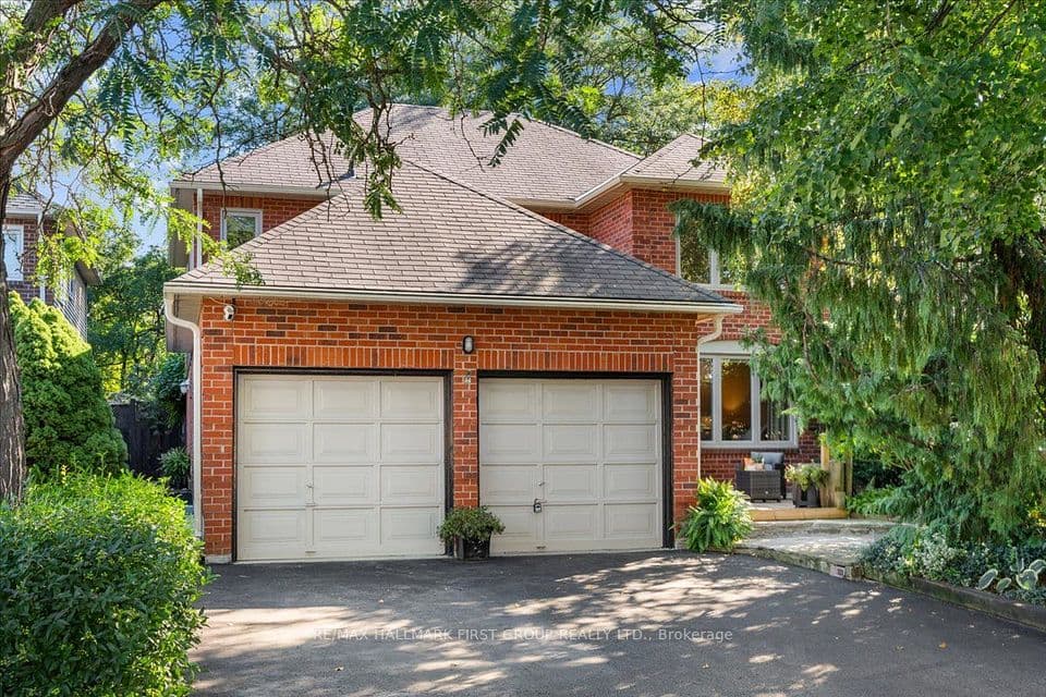 1159 Pebblestone Crescent, Pickering, ON L1X 1A6 – main photo