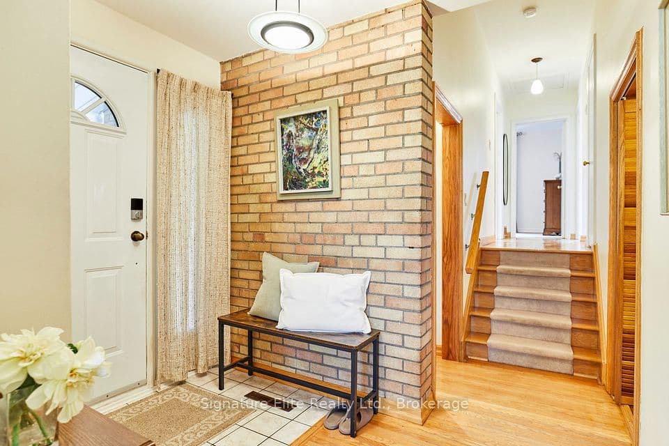 122 Haileybury Drive, Toronto, ON M1K 4X5 – photo 2