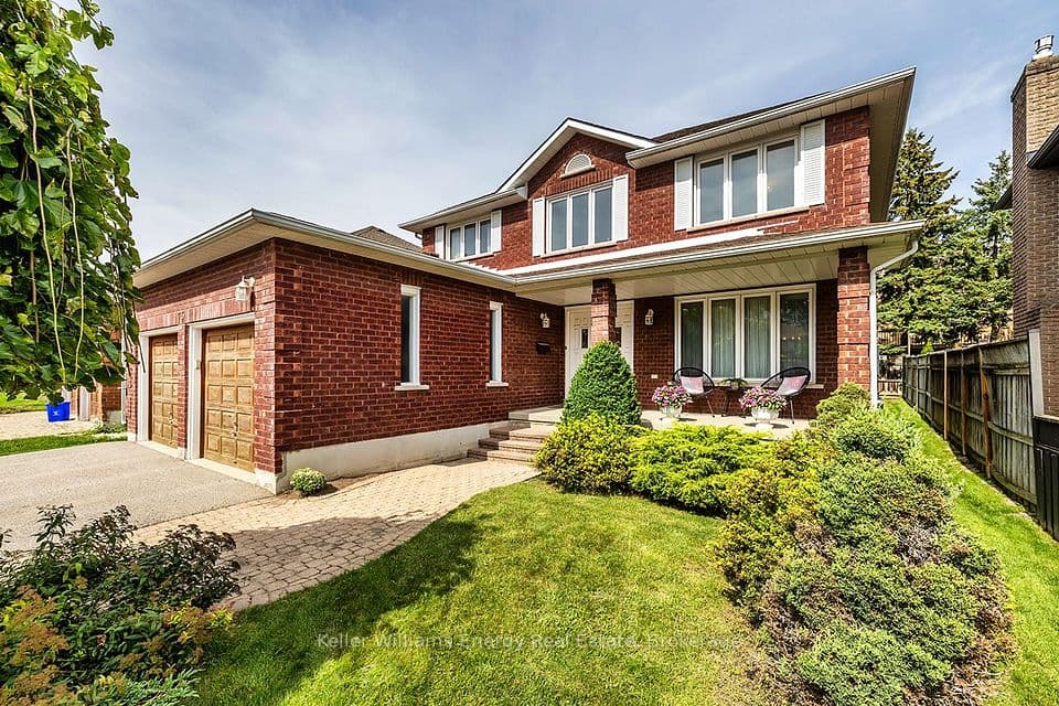 75 Waverly Street N, Oshawa, ON L1J 8G6 – photo 3