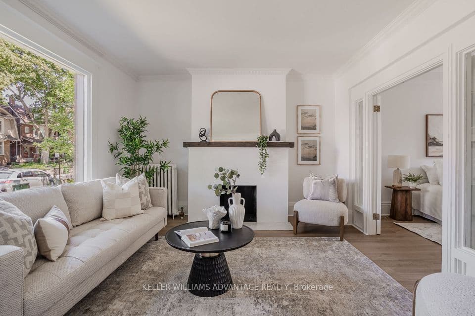 3 Columbine Avenue, Toronto, ON M4L 1P2 – photo 3