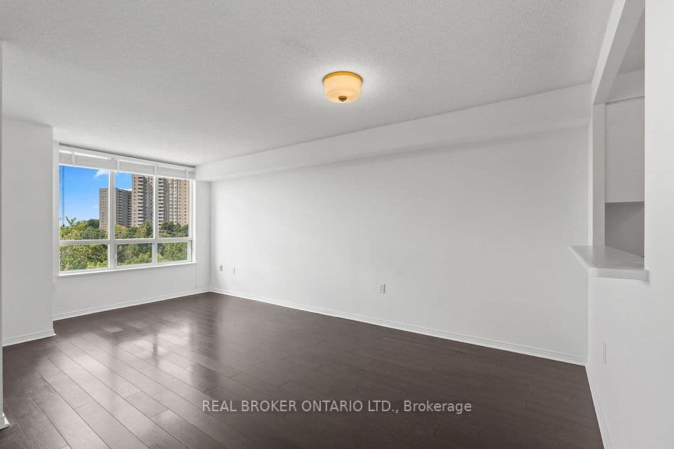 5001 Finch Avenue E 703, Toronto, ON M1S 5J9 – photo 2