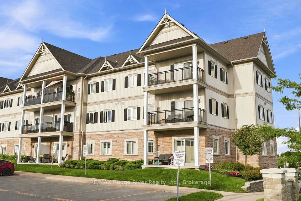 1 Sidney Lane 311, Clarington, ON L1C 0N5 – main photo