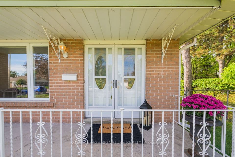 236 John Tabor Trail, Toronto, ON M1B 2R4 – photo 3