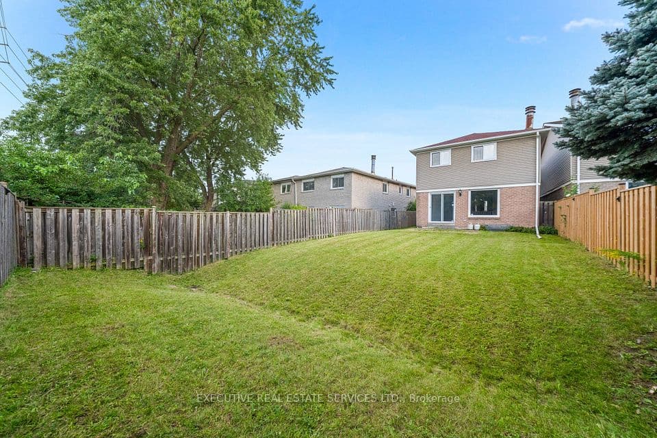 76 Lionhead Trail, Toronto, ON M1B 2J6 – photo 3