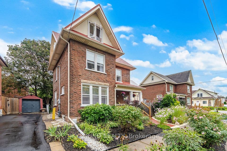 27 Rowe Street, Oshawa, ON L1H 5P4 – photo 3