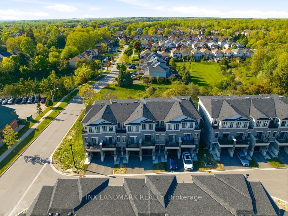 30 Gerry Henry Lane, Clarington, ON L1E 0L8 – photo 2