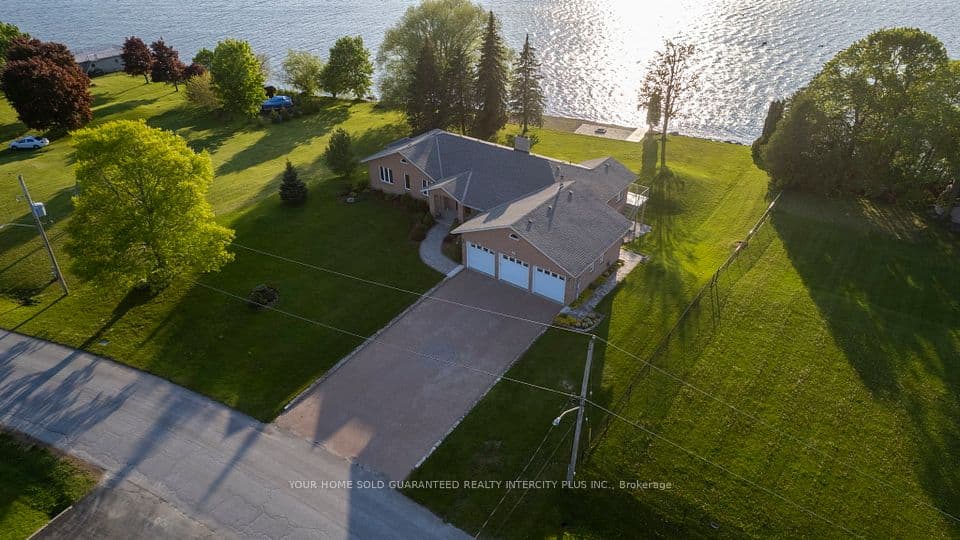 592 Fralicks Beach Road, Scugog, ON L9L 1B6 – main photo