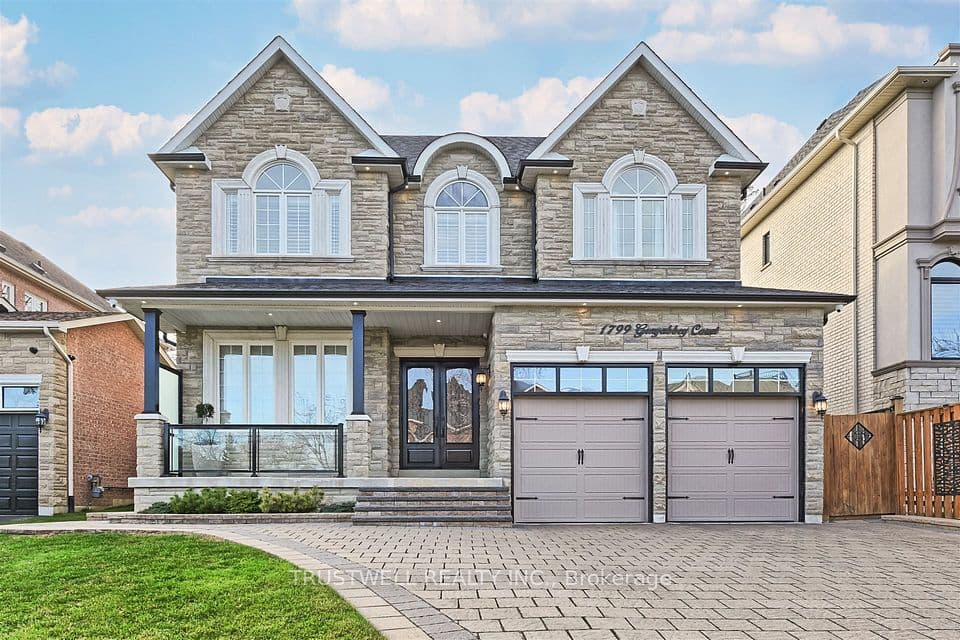 1799 Grayabbey Court, Pickering, ON L1V 7G2 – main photo