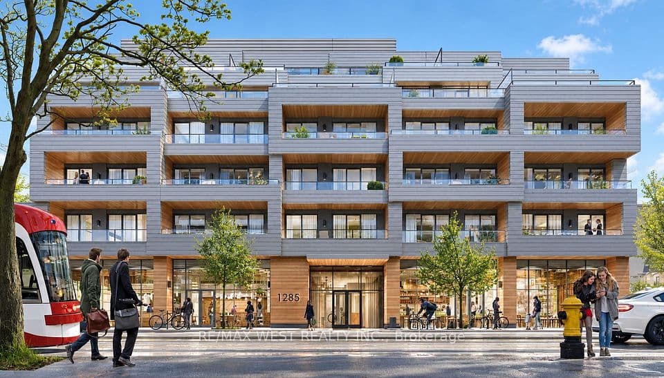 1285 Queen Street E 304, Toronto, ON M4L 1C2 – main photo