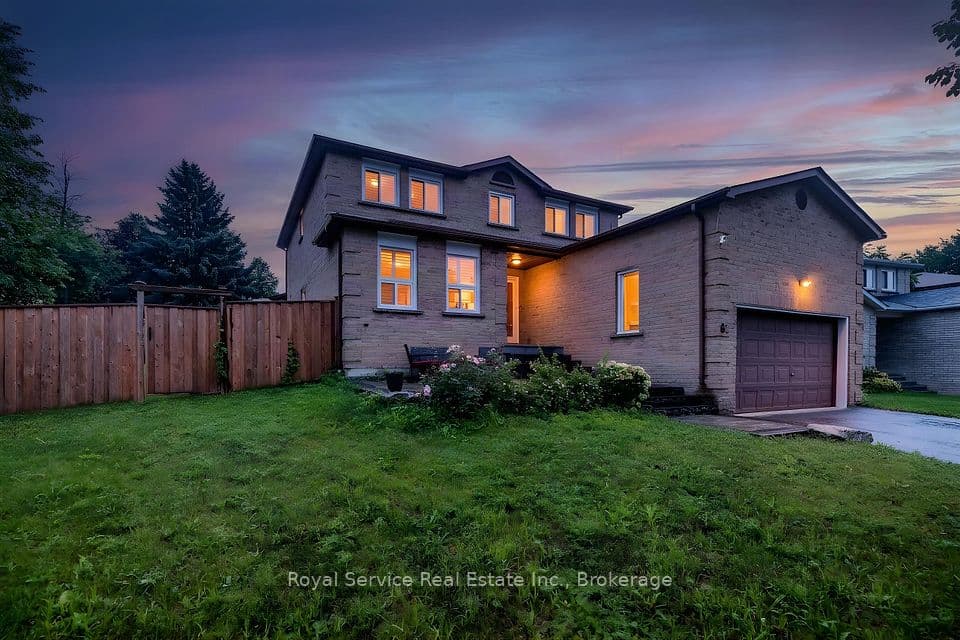 61 Adams Drive, Ajax, ON L1S 5V2 – main photo