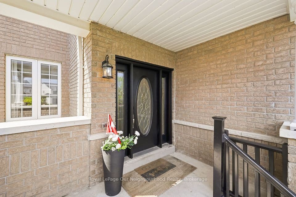 1296 Ravencliffe Court, Oshawa, ON L1K 2Y3 – photo 3