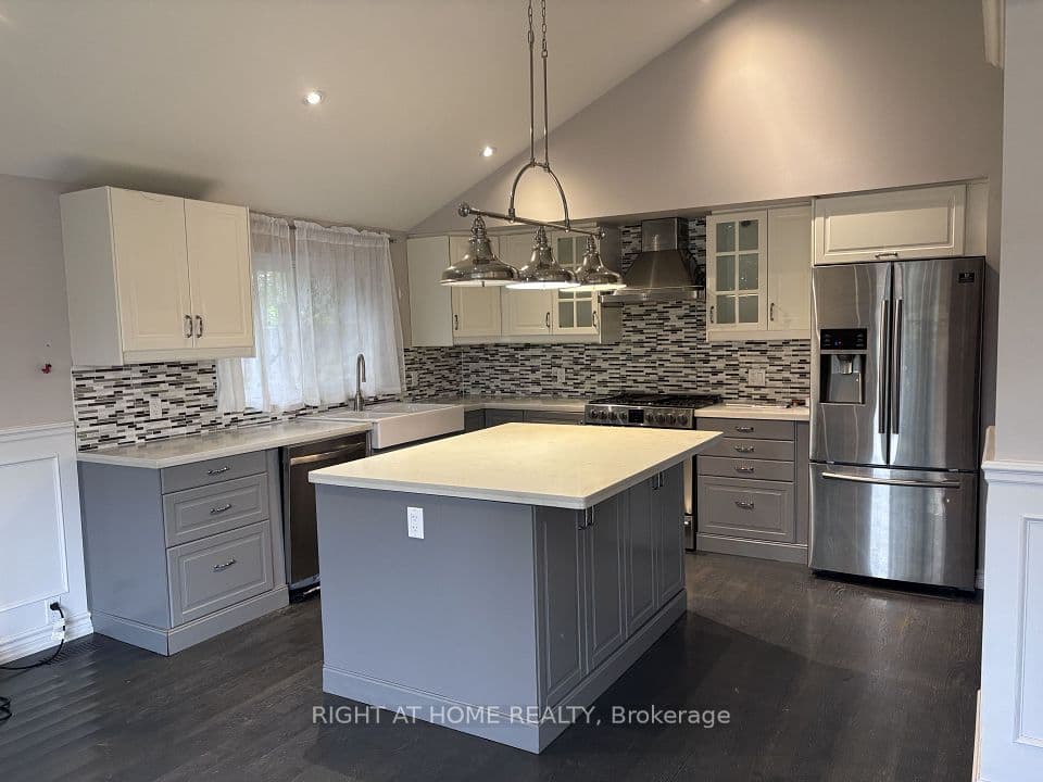 60 Brookridge Drive, Toronto, ON M1P 3M5 – photo 2