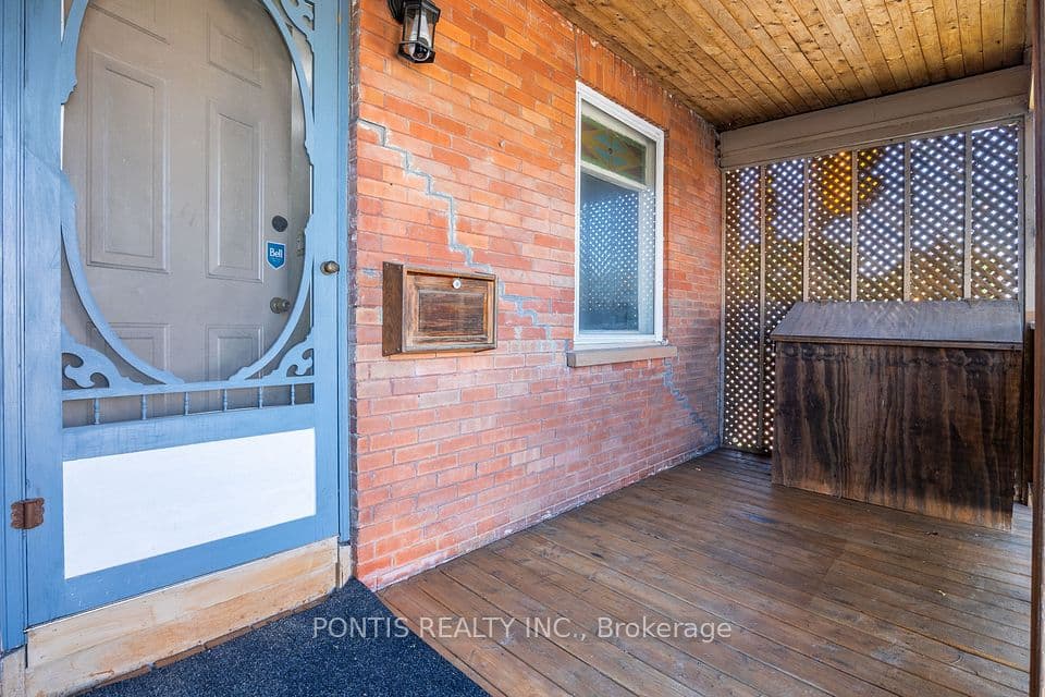 2 Liberty Street S, Clarington, ON L1C 2N2 – photo 3