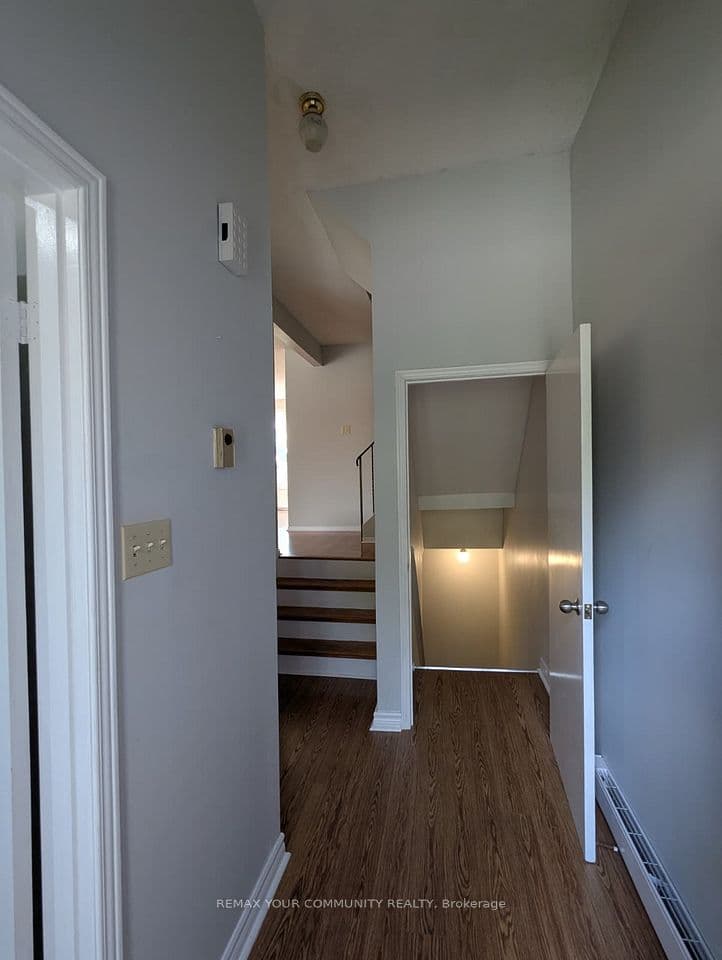 765 Oklahoma Drive 4, Pickering, ON L1W 3C9 – photo 2