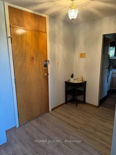 120 Elgin Street W 102, Oshawa, ON L1G 1S7 – photo 3