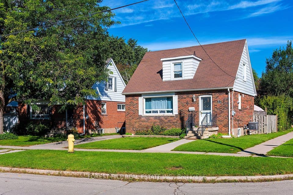 32 Stamford Square N, Toronto, ON M1L 1X5 – photo 2