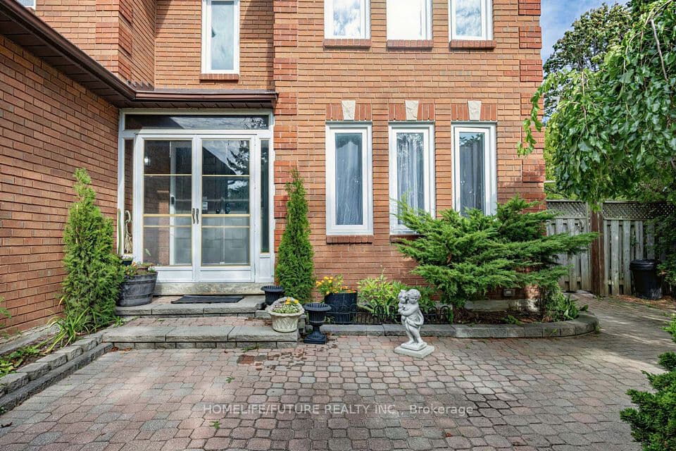 123 Bennett Avenue, Ajax, ON L1T 3R8 – photo 3