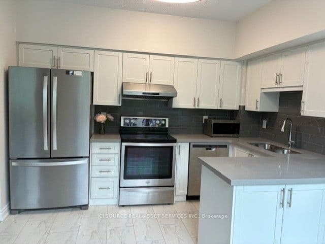 2800 Warden Avenue 103, Toronto, ON M1W 3Z6 – main photo